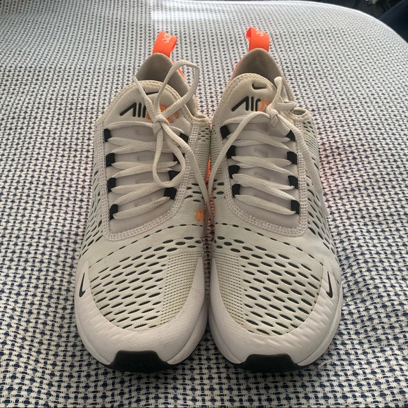 ✨ Nike Air Max 270 ✨ in white and orange - Picture 5 of 11